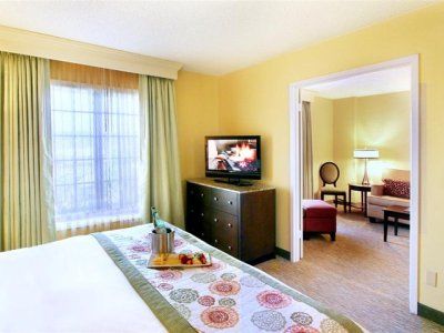 Doubletree By Hilton At The Battery Atlanta Hotel 3*